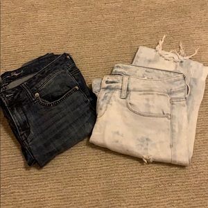 LIKE NEW AE Jeans (2 pair for 1)